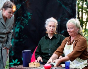 Kohtaus näytelmästä, tietty